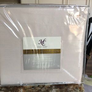 Duvet cover and standard shams